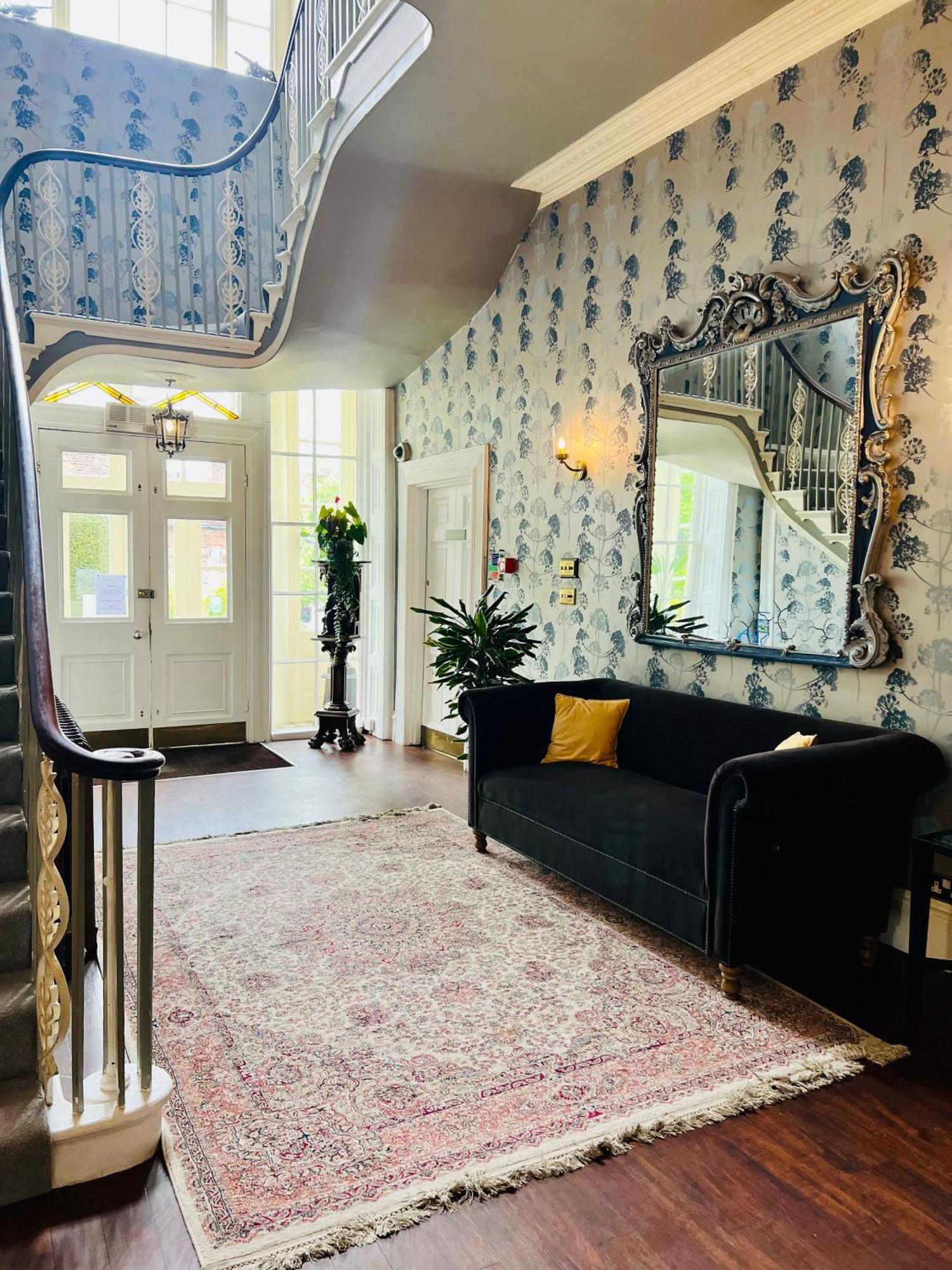 St Michael'S Manor Hotel - St Albans Екстериор снимка